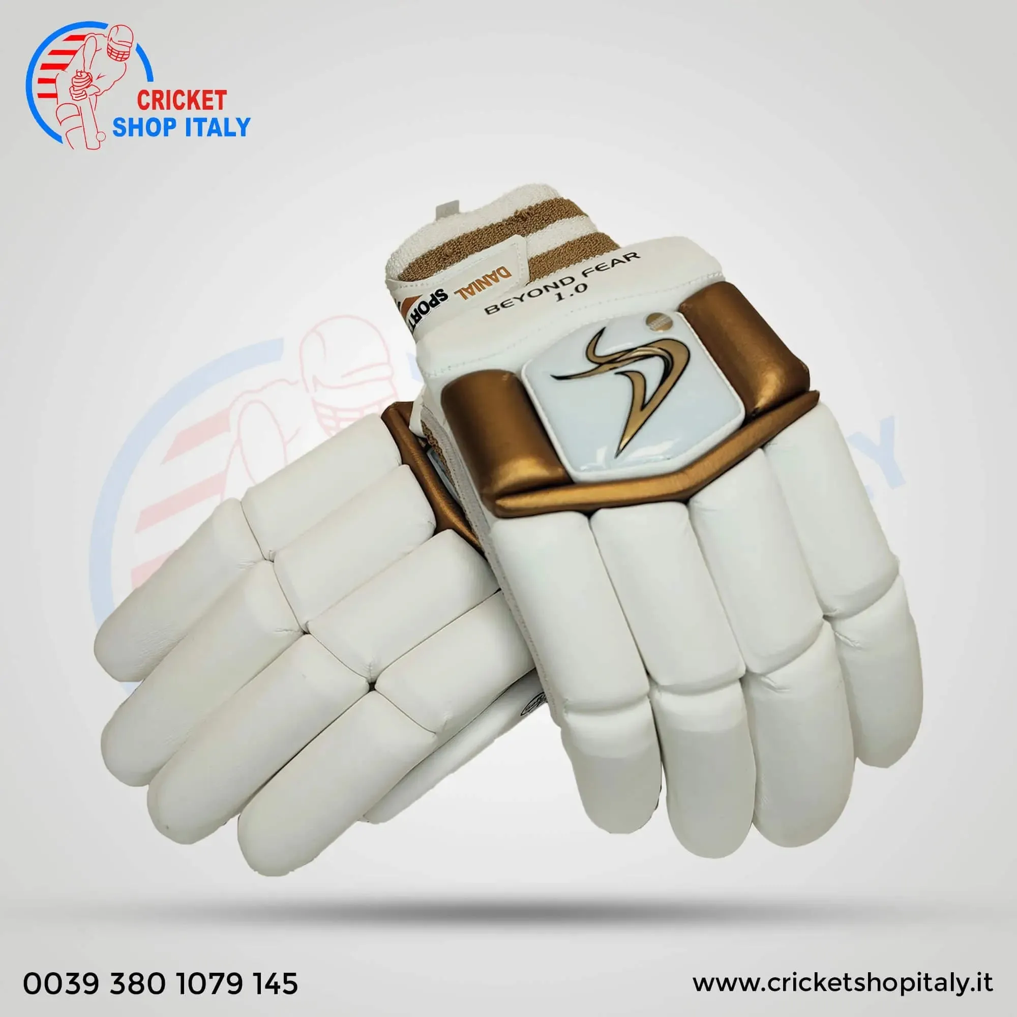 DS D 1.0 White/Gold Batting Gloves Youth