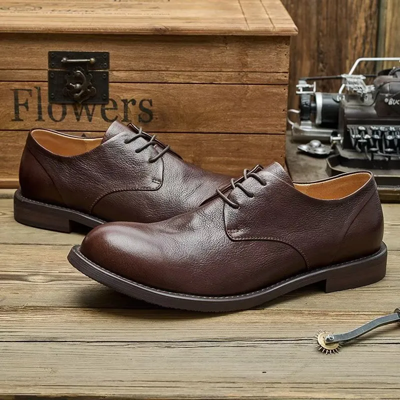 LuxeLeather Chic Round Toe Lace-Up Casual Shoes